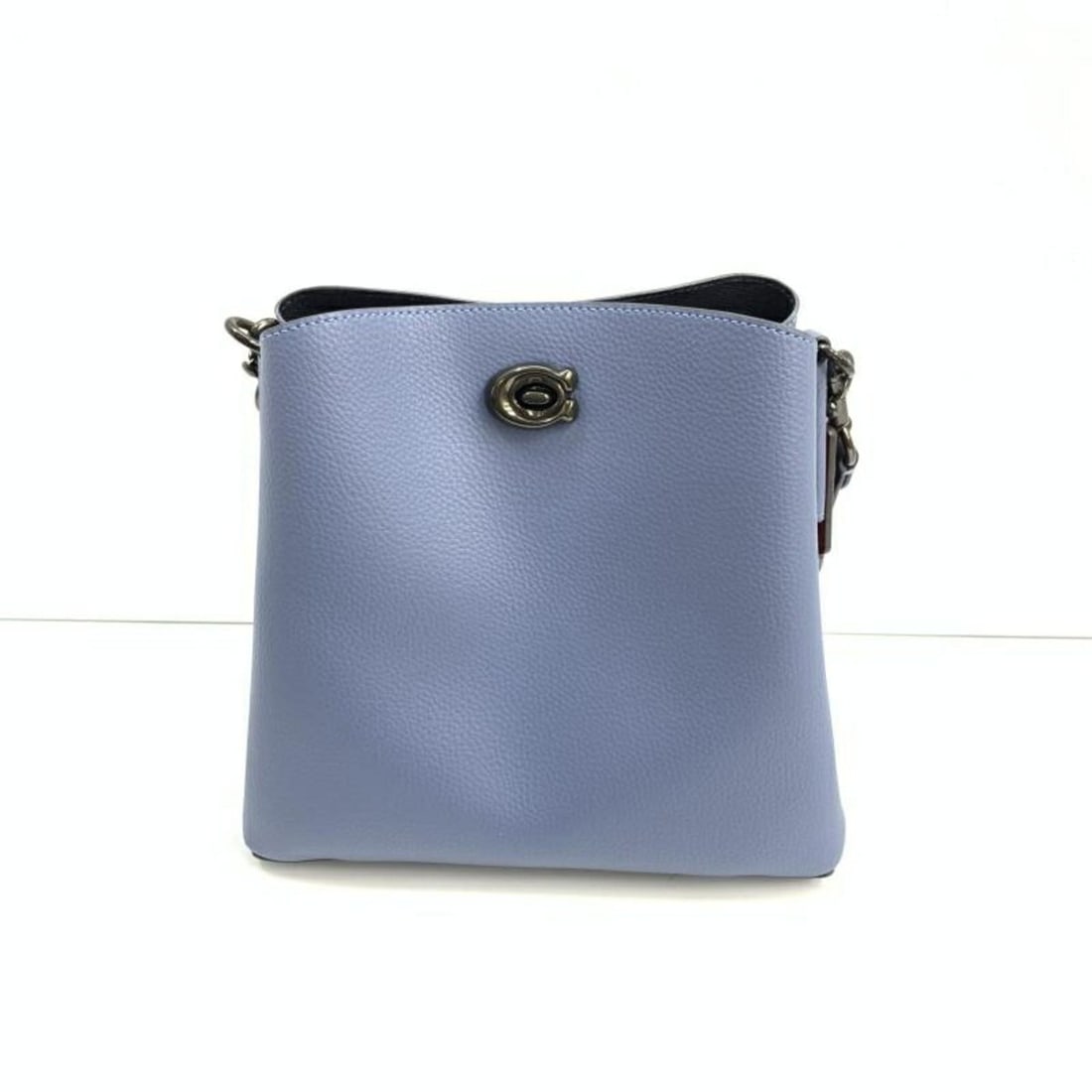 COACH Willow Shoulder Bag in Washed Chambray: --- Catalog ---Category: SizeSize (HxWxD): 22cm x 22.5cm x 10.5cm / 8.66'' x 8.85'' x 4.13''Category: DesignType: Shoulder bagGender: WomenCategory: GeneralBrand: Coach--- Item List ---Section: Condit