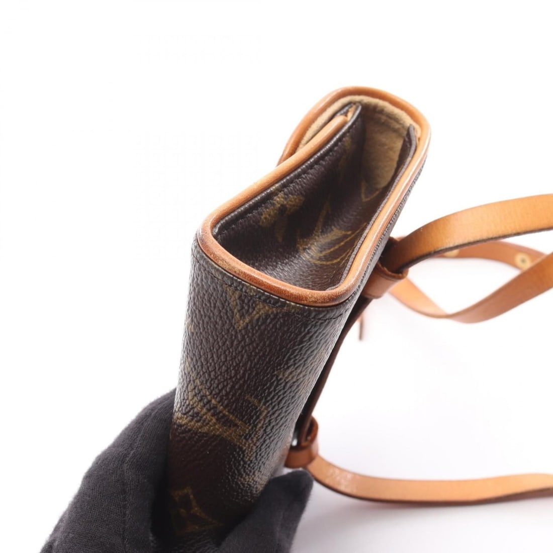 Gucci Interlocking G Ring - 10