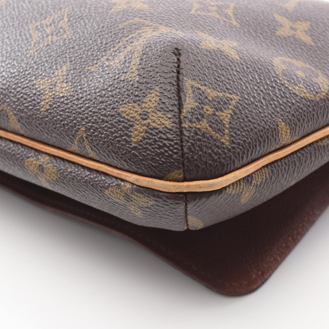 Chanel shoulder bag - 11