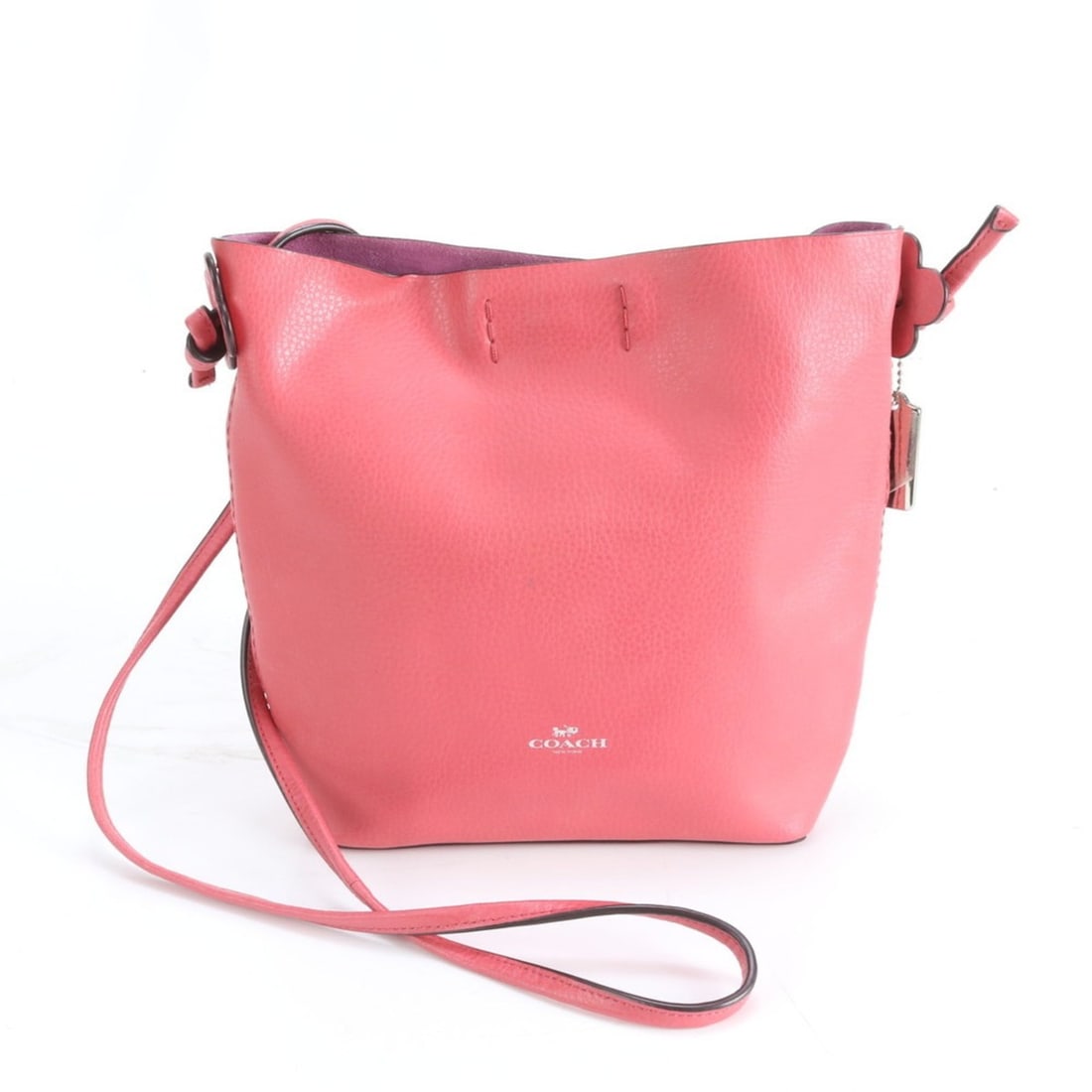 Coach F58661 Leather Shoulder Bag Crossbody Pink Women's: --- Catalog ---Category: SizeSize (HxWxD): 24cm x 20cm x 4cm / 9.44'' x 7.87'' x 1.57''Category: DesignType: Shoulder bagColor: PinkGender: WomenMaterial: Leather Category: GeneralMPN: F58661Brand: Co