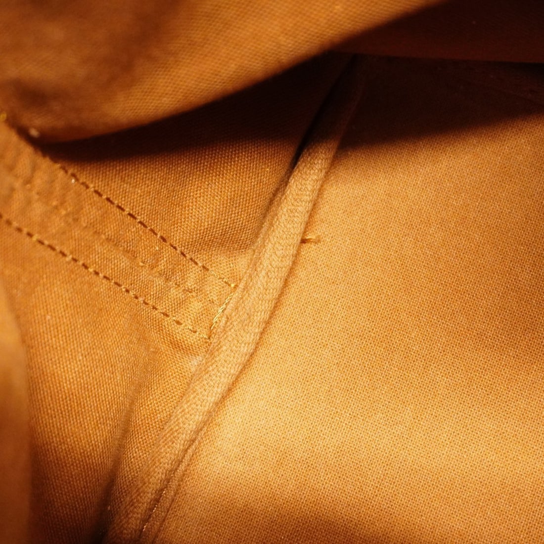 Chanel shoulder bag - 13