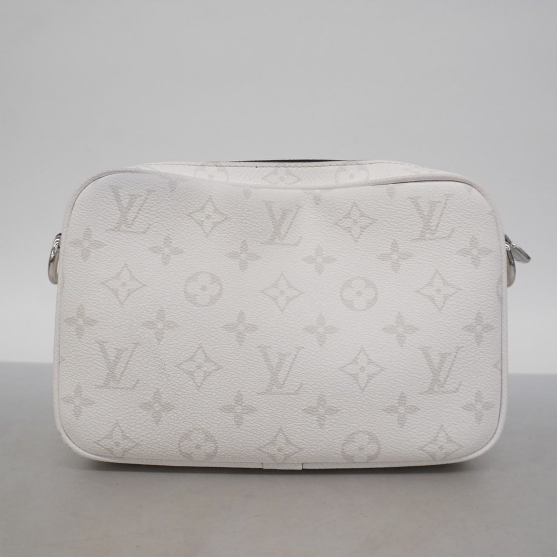 Chanel 1804 handbag - 12