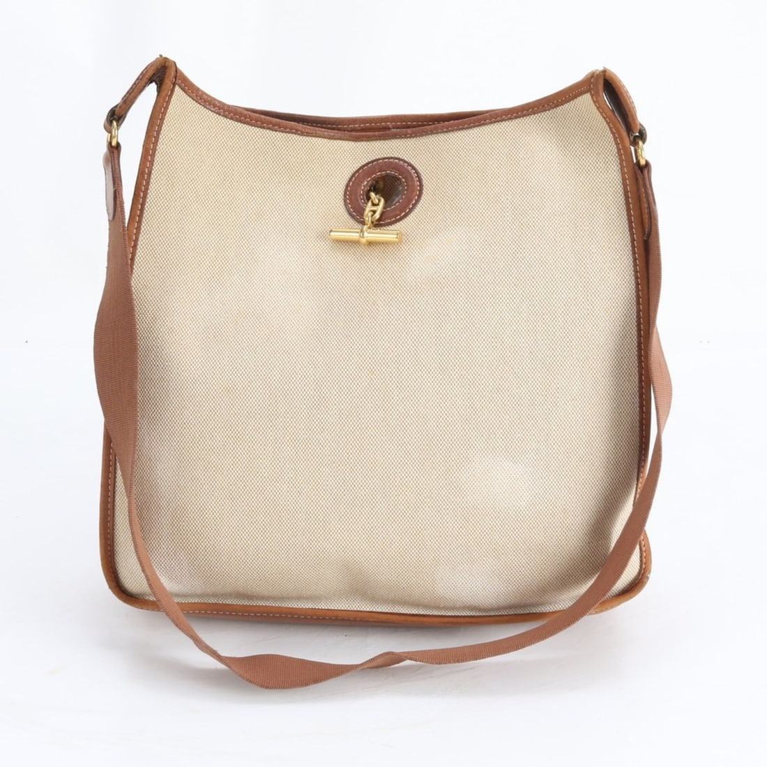 Hermes Hermès ?O engraved Vespa PM leather and canvas shoulder bag messenger for men: --- Catalog ---Category: SizeStrap Drop: 80cm / 31.49''Size (HxWxD): 31cm x 32cm x 9cm / 12.2'' x 12.59'' x 3.54''Strap Length: 80cm / 31.49''Category: DesignType: Shoulder bagColor: BeigeGender: MenC