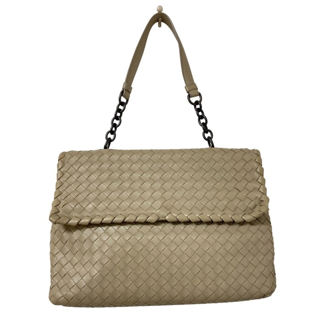BOTTEGA VENETA Olympia Intrecciato Chain Shoulder Bag, Greige, Women's: --- Catalog ---Category: SizeSize (HxWxD): 21cm x 32cm x 11cm / 8.26'' x 12.59'' x 4.33''Category: DesignType: Shoulder bagColor: GrayishGender: WomenMaterial: Intrecciato Category: GeneralBrand:
