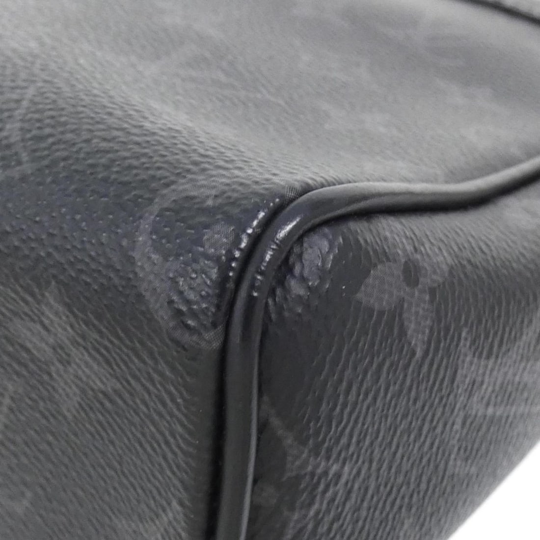 Louis Vuitton Monogram Eclipse District PM M44000 Shoulder Bag - 3