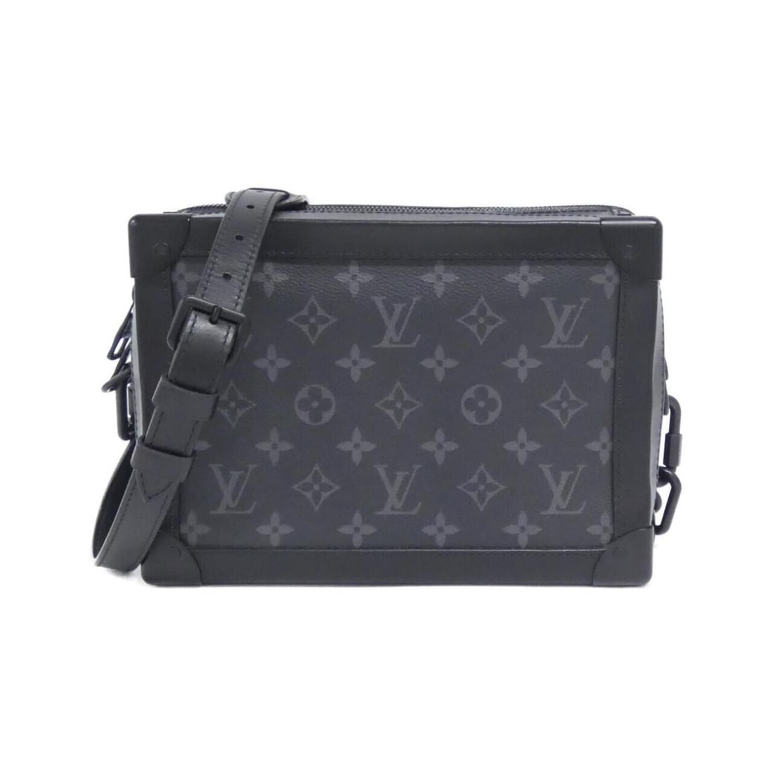 Louis Vuitton Monogram Eclipse Soft Trunk M44730 Shoulder Bag: --- Catalog ---Category: SizeSize (HxWxD): 18cm x 25cm x 10cm / 7.08'' x 9.84'' x 3.93''Category: DesignType: Shoulder bagColor: BlackGender: MenMaterial: Coated canvas Category: GeneralMPN: