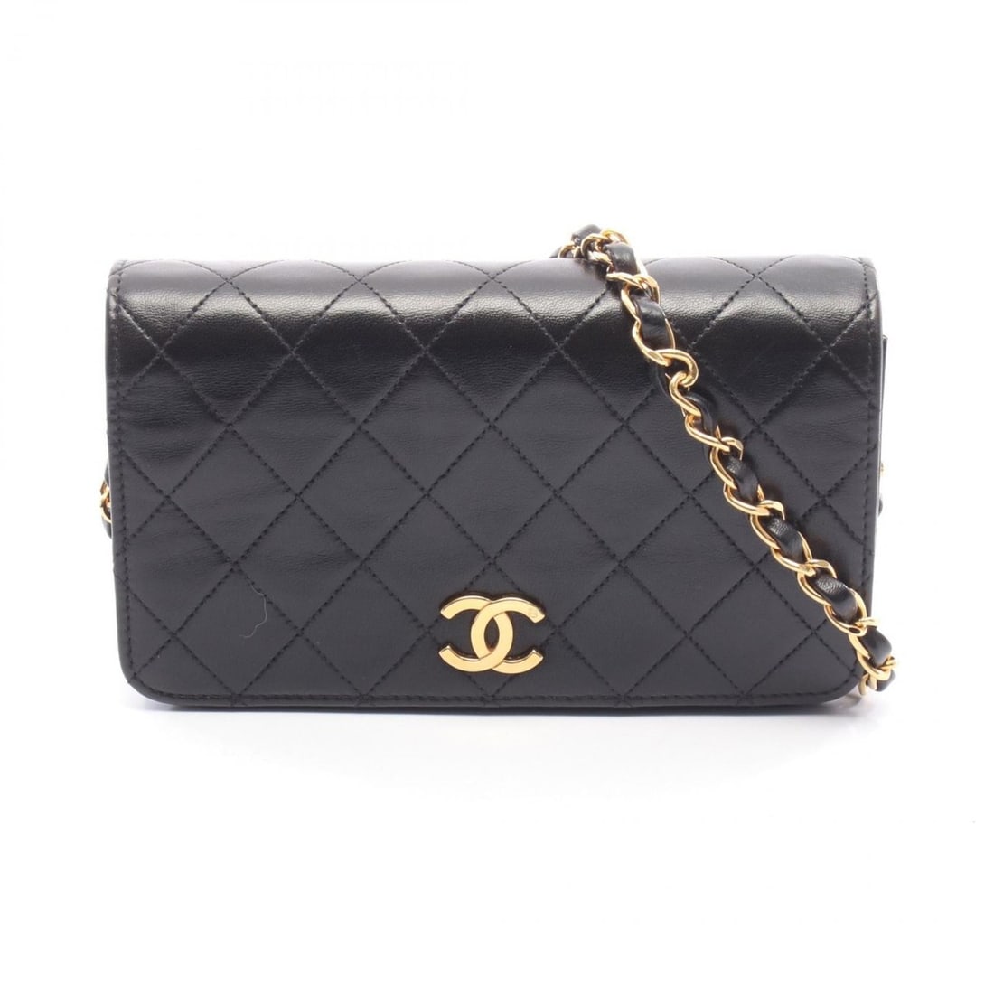 CHANEL Mini Matelasse Full Flap Shoulder Bag/Handbag in Lambskin Leather, Black: --- Catalog ---Category: SizeSize (HxWxD): 11cm x 19cm x 6cm / 4.33'' x 7.48'' x 2.36''Category: DesignType: Handbag, Shoulder bagColor: BlackGender: WomenMaterial: Leather Hardware Color: GoldLeather