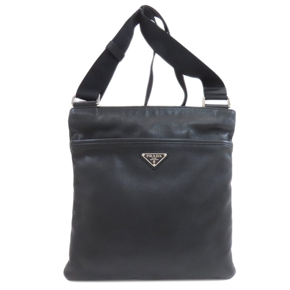 Prada Logo Hardware Shoulder Bag Calfskin Women's PRADA: --- Catalog ---Category: SizeSize (HxWxD): 29cm x 29cm x 2cm / 11.41'' x 11.41'' x 0.78''Strap Length: 70cm - 132cm / 27.55'' - 51.96''Category: DesignType: Shoulder bagColor: BlackGender: WomenClosur