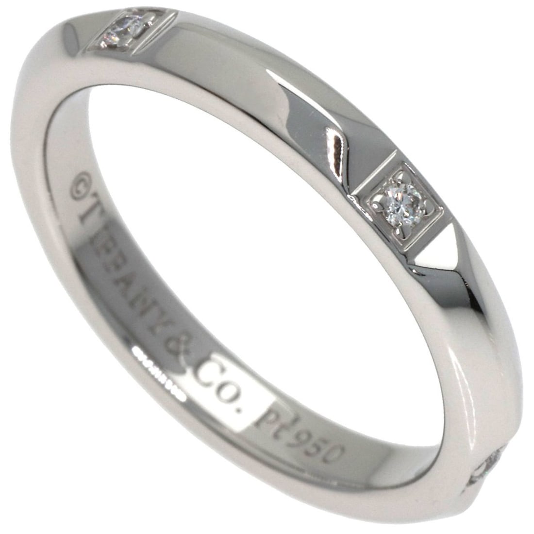 Tiffany True Band Diamond Ring in Platinum PT950 for Women. TIFFANY & Co.: --- Catalog ---Category: SizeJP Size: 9US Size: 5Category: DesignColor: SilverGender: WomenMaterial: PlatinumCategory: GeneralBrand: Tiffany--- Item List ---Section: ConditionRanking: Rank A Used - A