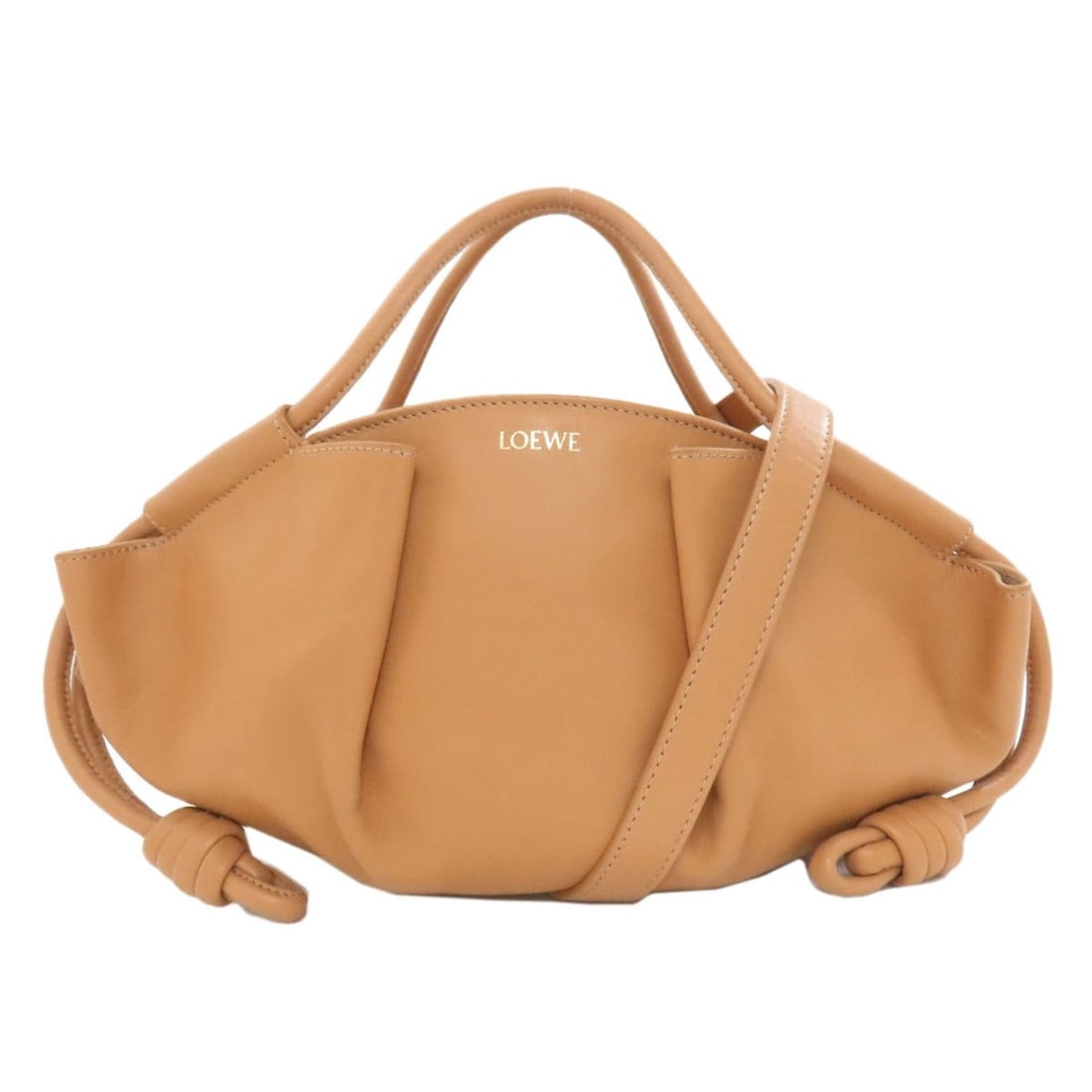 LOEWE Paseo 2-Way Handbag in Calfskin for Women: --- Catalog ---Category: SizeSize (HxWxD): 15cm x 38cm x 15cm / 5.9'' x 14.96'' x 5.9''Strap Length: 68cm - 108cm / 26.77'' - 42.51''Handle Length: 29cm / 11.41''Category: DesignType: HandbagColor: Br