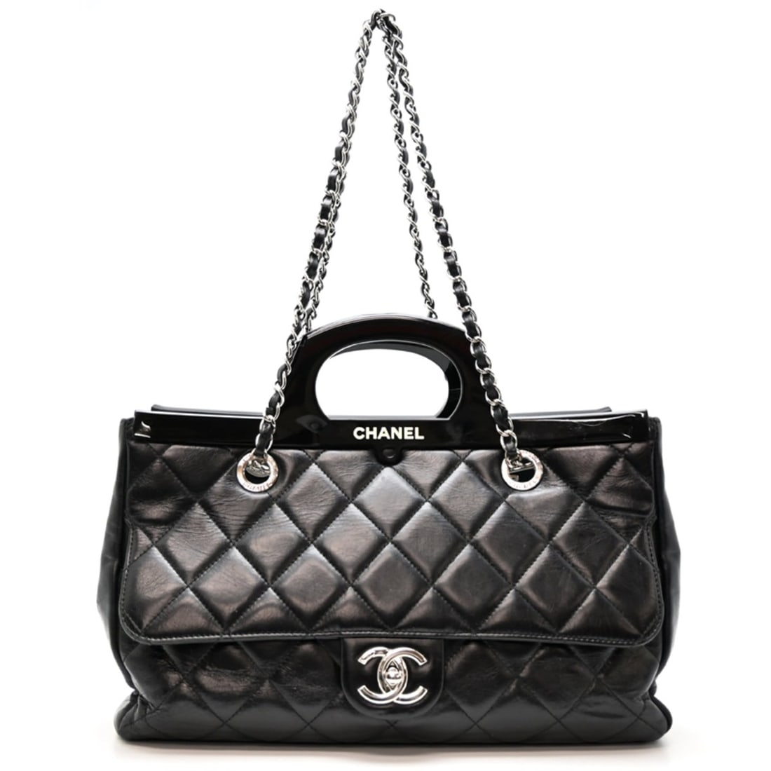 Chanel CC Delivery Women's Shoulder Bag in Black Calfskin: --- Catalog ---Category: SizeSize (HxWxD): 20cm x 31cm x 10cm / 7.87'' x 12.2'' x 3.93''Category: DesignType: Shoulder bagColor: BlackGender: WomenMaterial: Leather Leather/Fur Type: CalfskinCategory:
