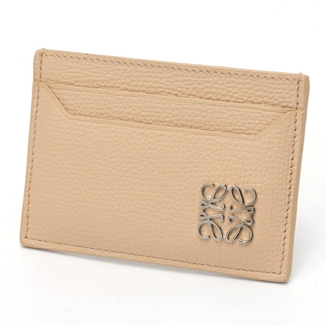 LOEWE Anagram Plain Card Holder Pebble Grain Calfskin Pink S-160073: --- Catalog ---Category: DesignType: Card caseColor: PinkGender: WomenMaterial: Leather Category: GeneralBrand: LoeweCountry of Origin: SpainCategory: Physical PropertiesSize (HxWxD): 7.5cm x 10.3cm x