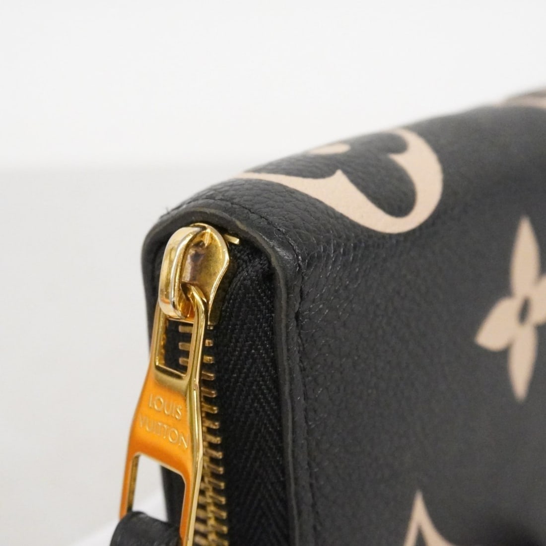 Gucci Interlocking G Ring - 6