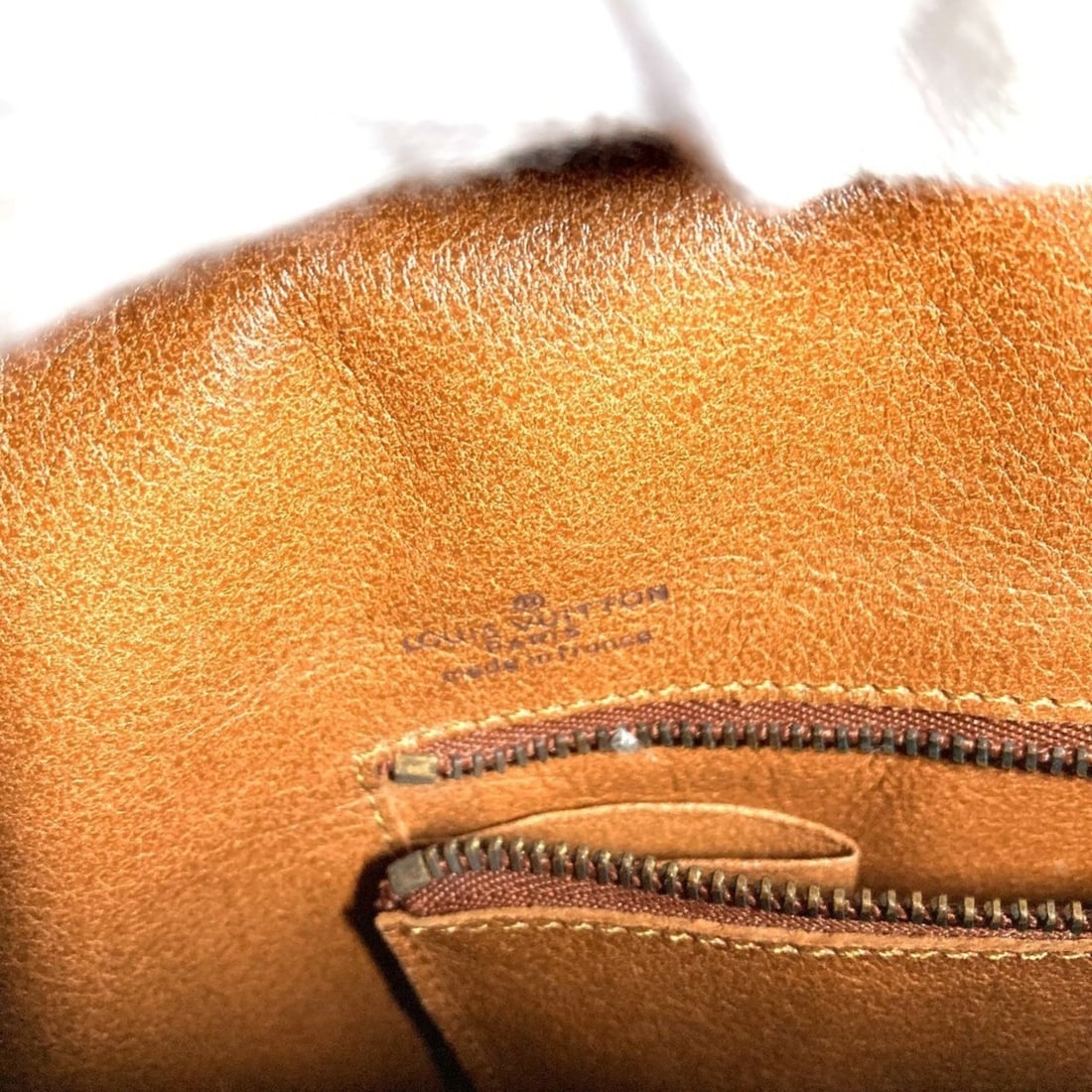 Chanel 1112 Shoulder Bag - 17