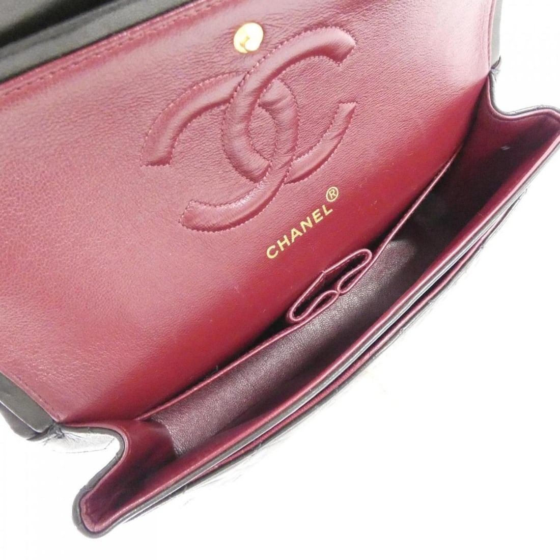 Chanel 1112 Shoulder Bag - 8