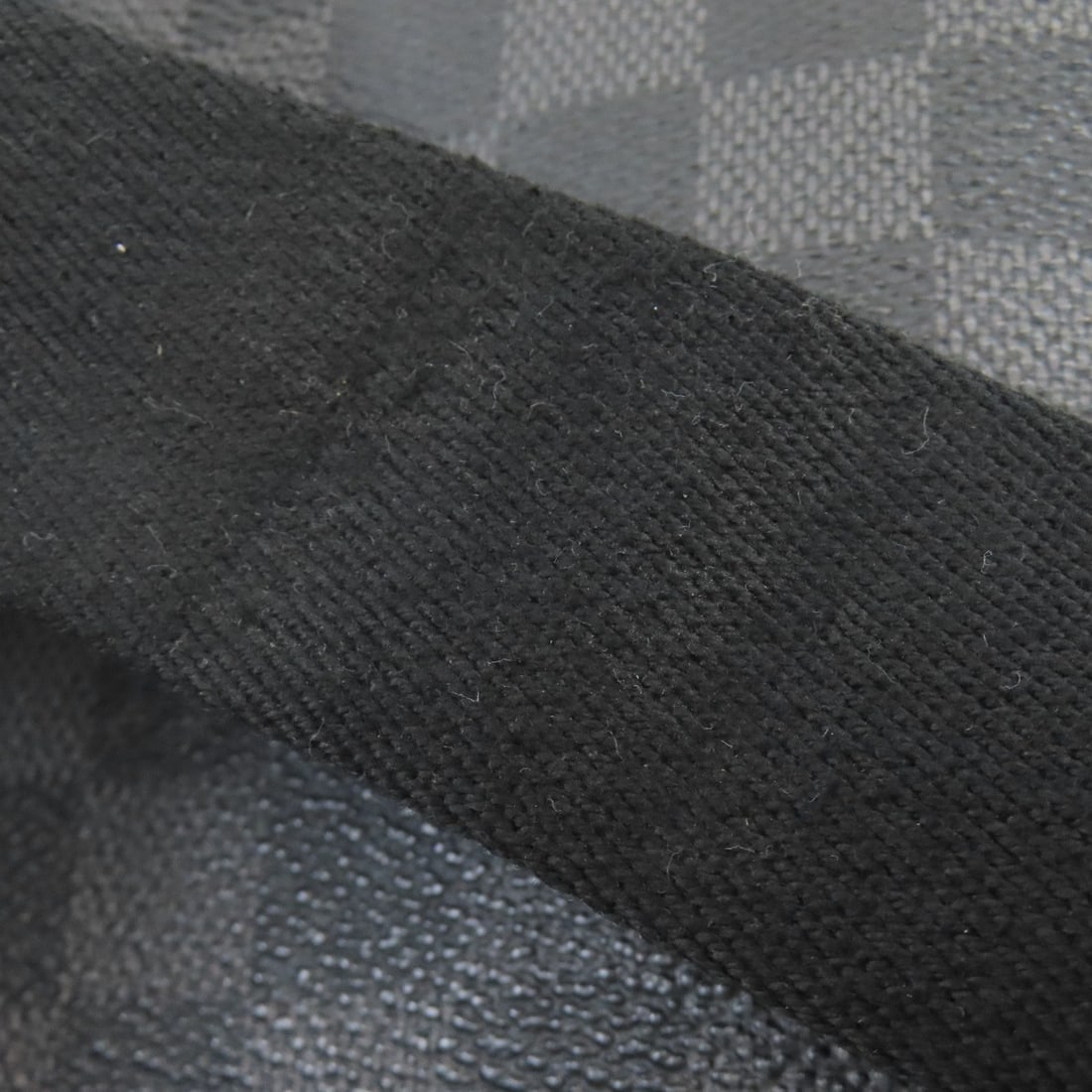 Chanel 25661 handbag - 18