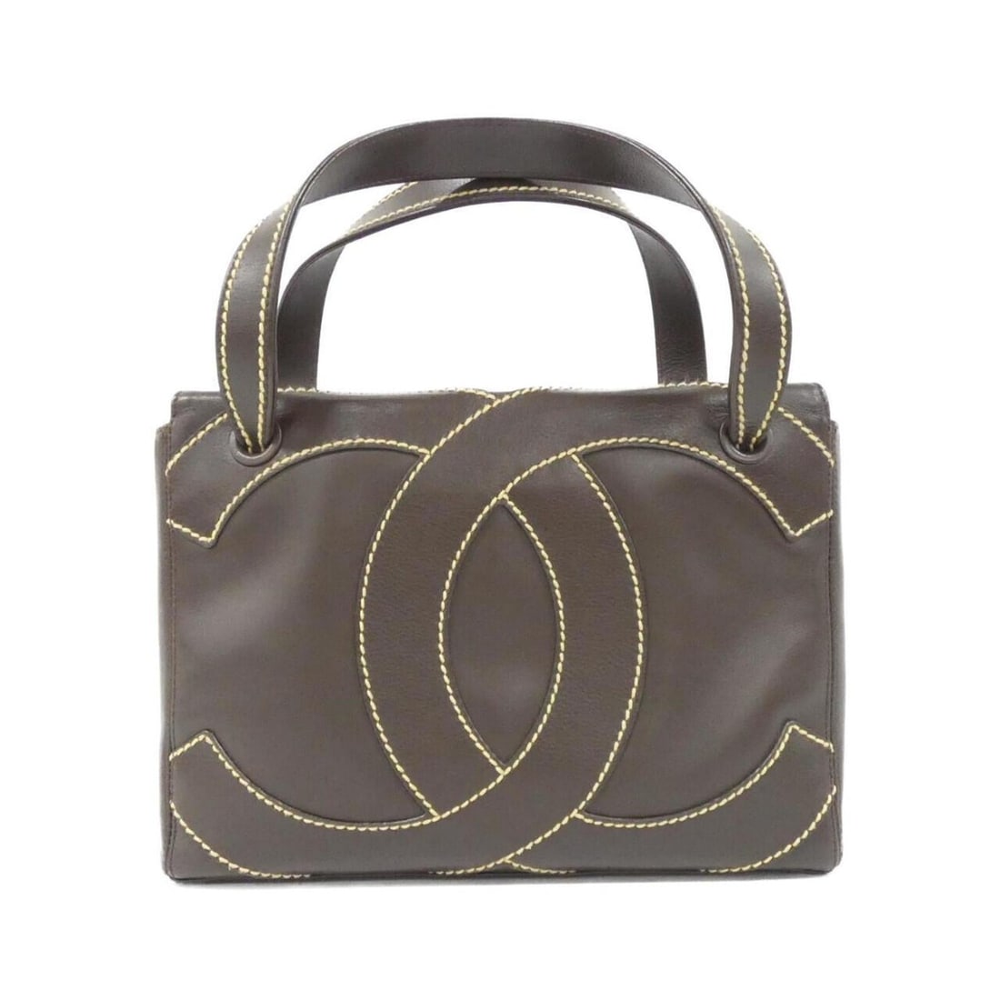 Chanel 25661 handbag: --- Catalog ---Category: SizeSize (HxWxD): 20cm x 28cm x 10cm / 7.87'' x 11.02'' x 3.93''Category: DesignType: HandbagColor: BrownGender: WomenMaterial: Leather Leather/Fur Type: CalfskinCategory: