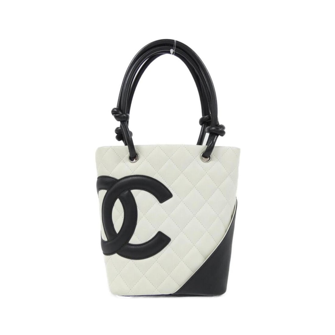 Chanel Cambon Line 25166 Handbag: --- Catalog ---Category: SizeSize (HxWxD): 20cm x 15cm x 10cm / 7.87'' x 5.9'' x 3.93''Category: DesignType: HandbagColor: Black, WhiteGender: WomenMaterial: Leather Leather/Fur Type: