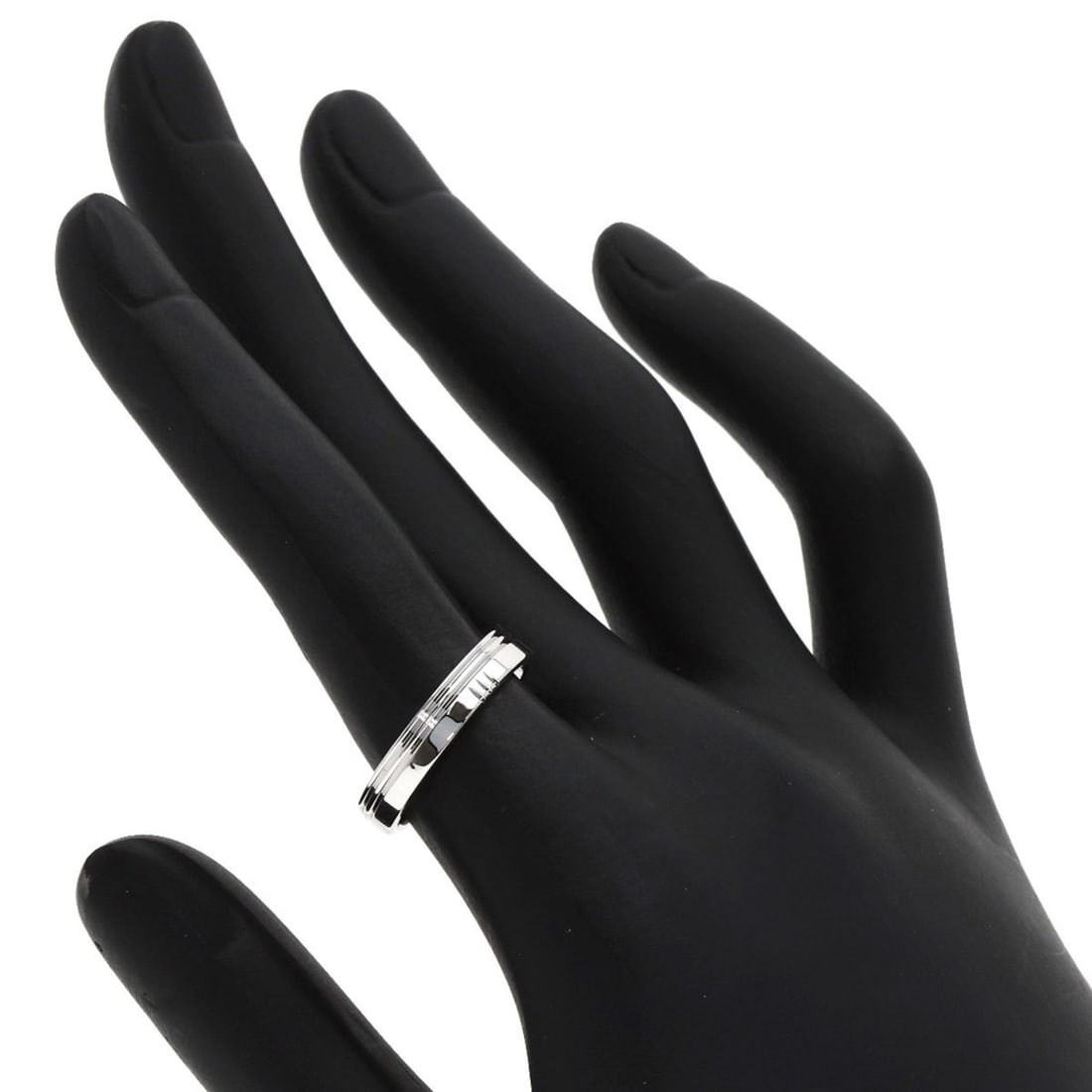 Chanel C Signature Medium Ring - 6