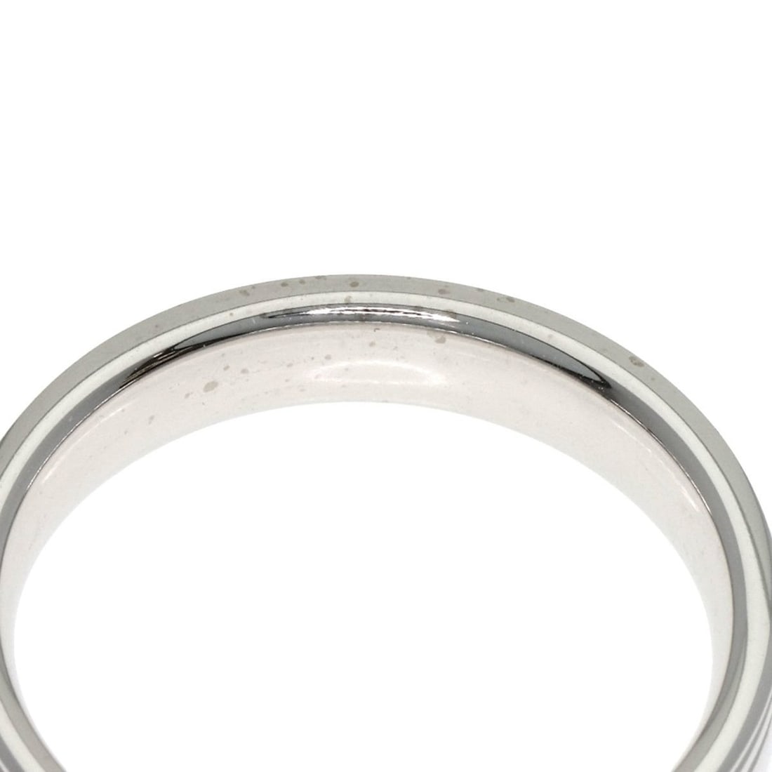 Chanel C Signature Medium Ring - 8