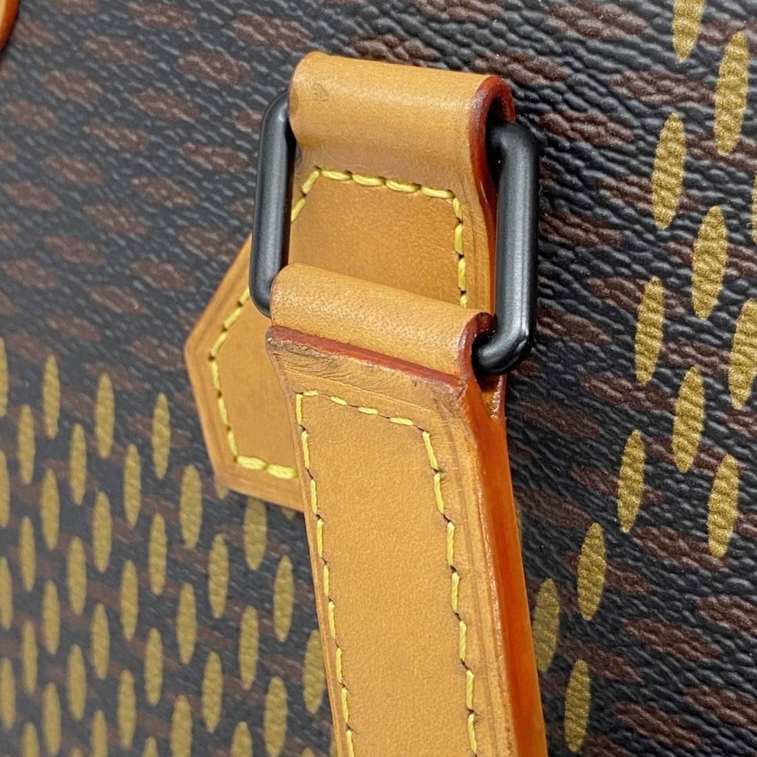 Chanel shoulder bag - 12