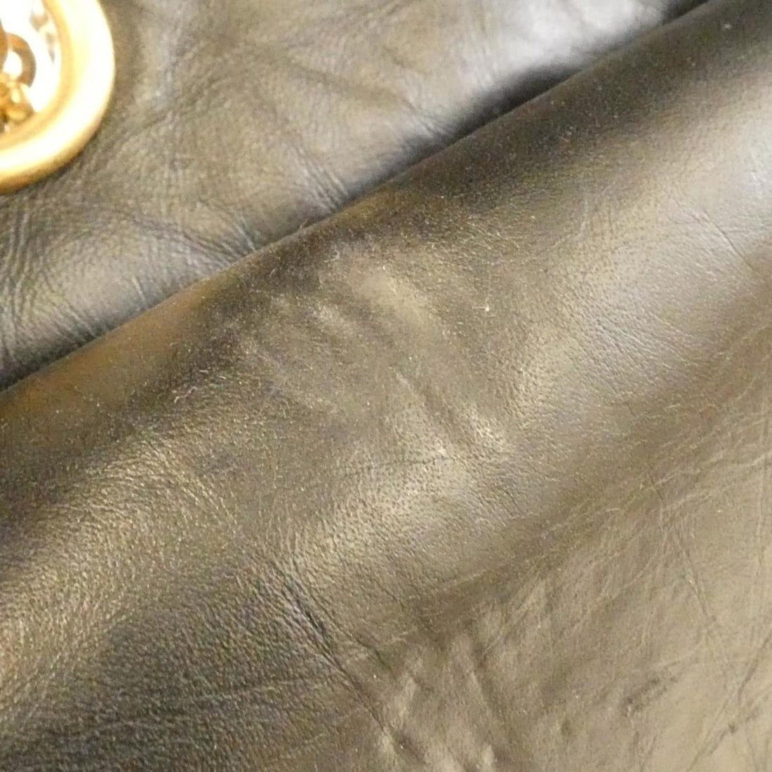 Chanel 37590 Shoulder Bag - 7