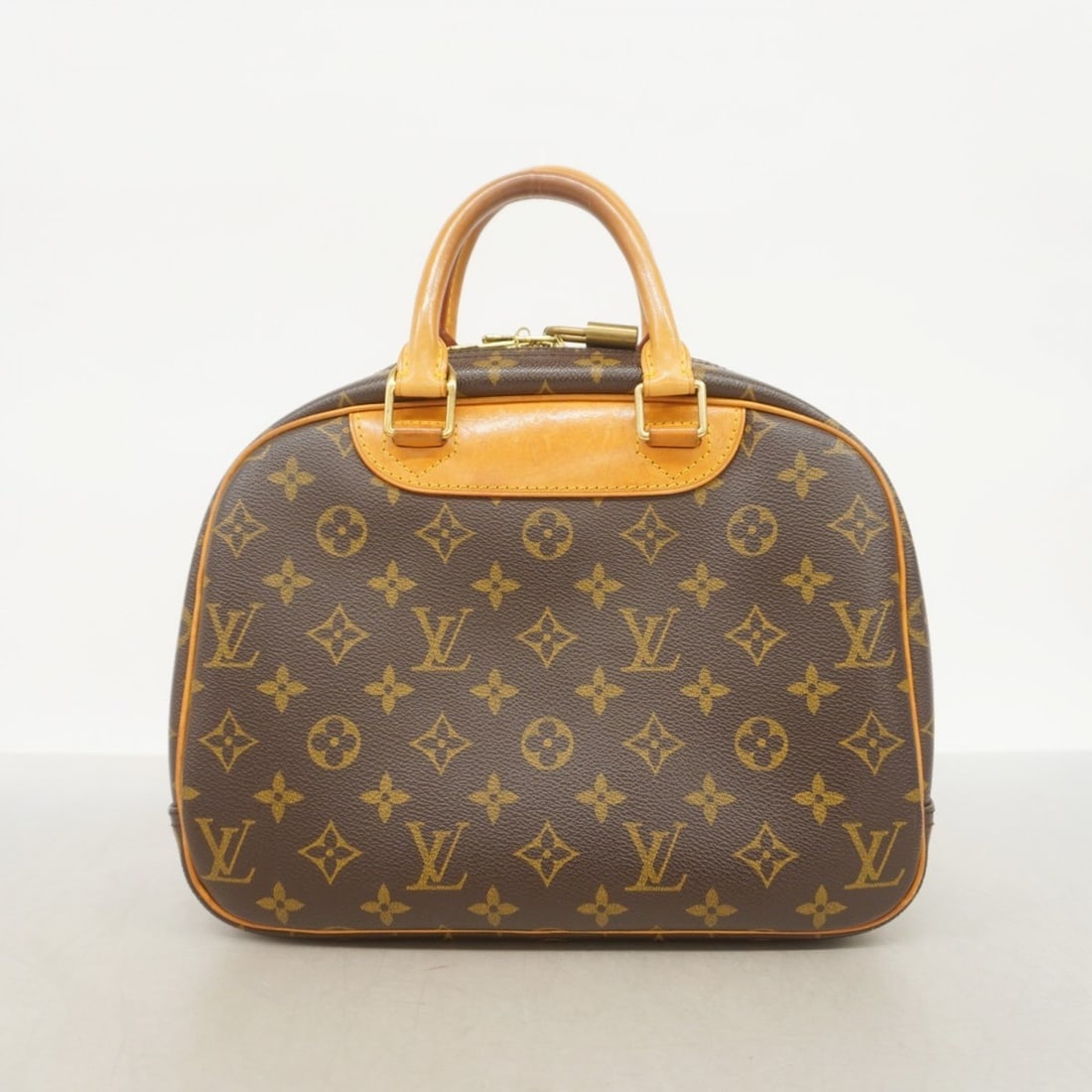 Chanel Earrings - 10