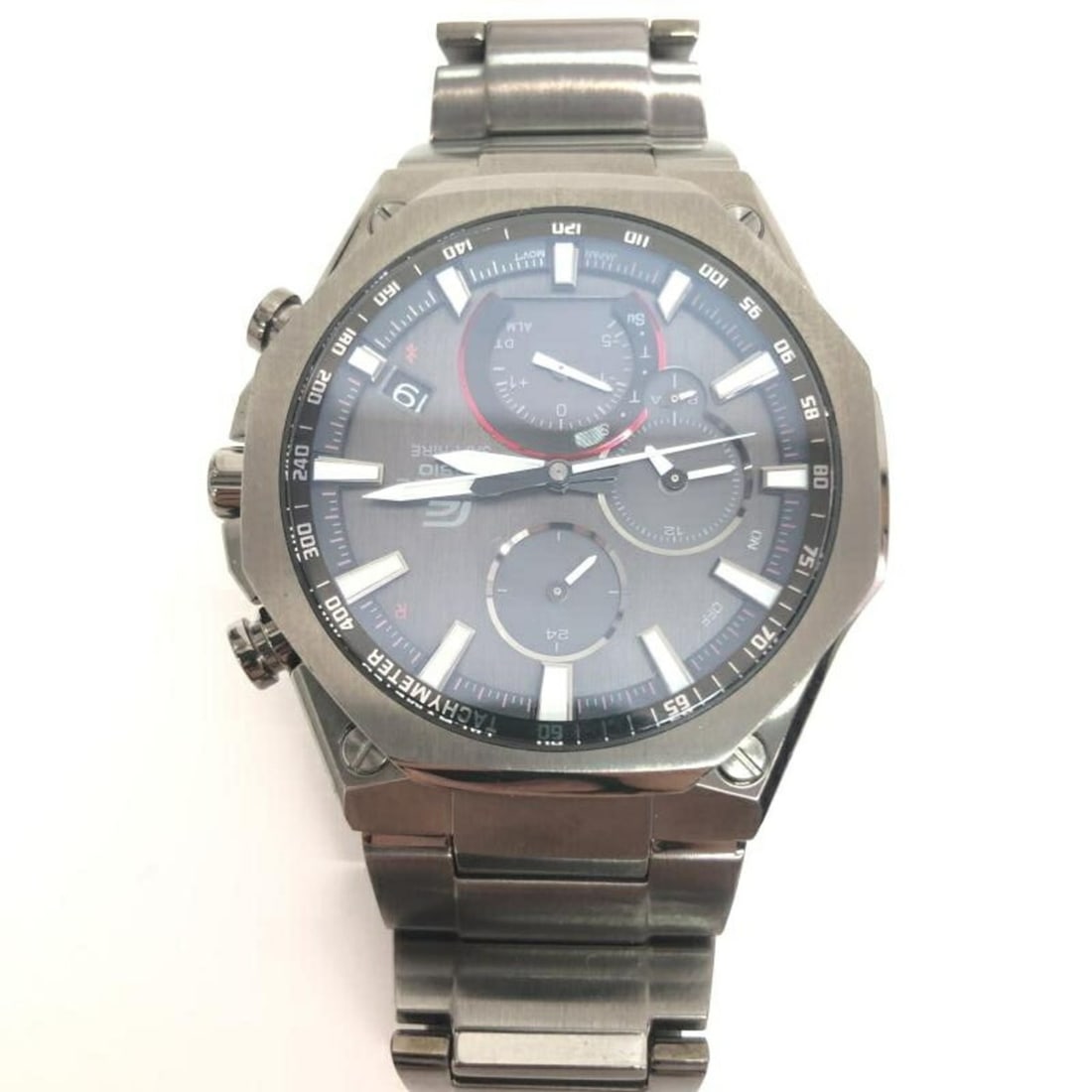 CASIO EQB-1100YDC-1AJF EDIFICE Wristwatch Casio Edifice (1 of 16)