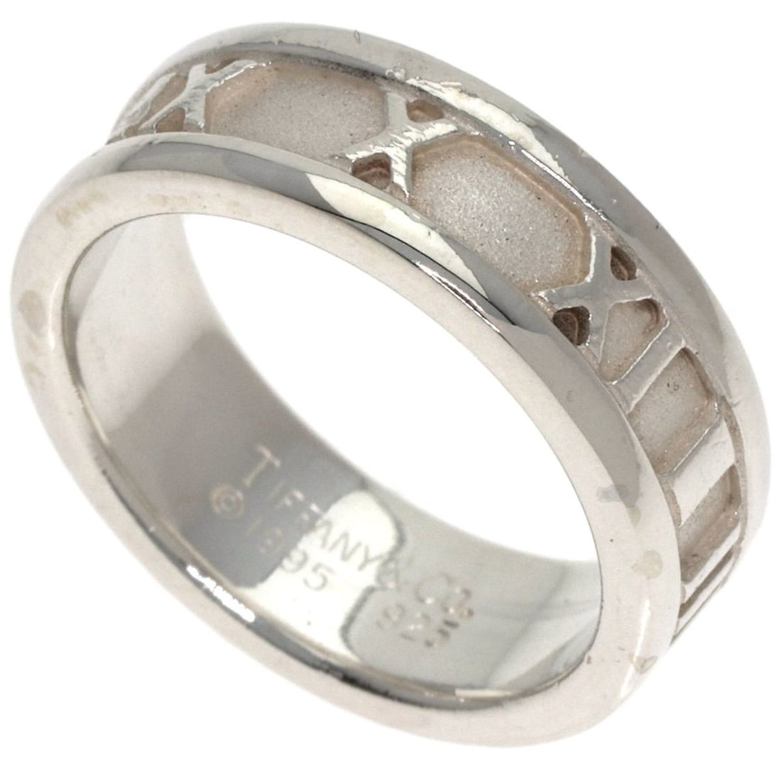 Tiffany & Co. Atlas Ring, Silver, Women's: --- Catalog ---Category: SizeWidth: 6.2mm / 0.24''Weight: 5.9g / 0.2oz.JP Size: 11US Size: 6Category: DesignType: Band ringGender: WomenMaterial: SilverCategory: GeneralLine: AtlasBrand: Tiffany--- It