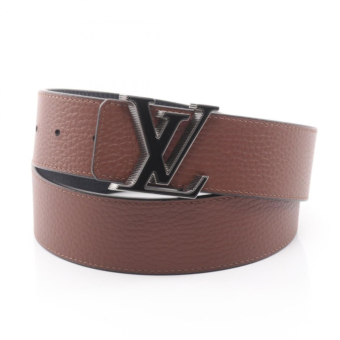 Louis Vuitton Santur LV Tilted Reverse Belt, Men's Leather, Navy and Brown: --- Catalog ---Category: SizeLength: 80cm - 90cm / 31.49'' - 35.43''Category: DesignType: Standard beltColor: Brown, NavyGender: MenMaterial (Strap): Leather Category: GeneralBrand: Louis Vuitton--- I
