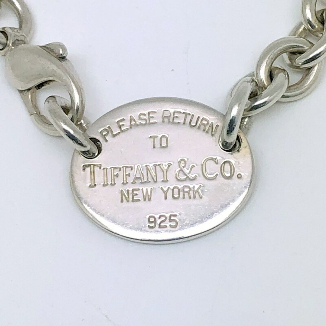 TIFFANY & Co. Return to Tiffany Necklace Choker PRTT Chain Sterling Silver 925 Mikunigaoka Store: --- Catalog ---Category: SizeNeck Circumference: 49.5 cm / 19.48''Category: DesignColor: SilverMetal: SilverGender: WomenMaterial: Silver 925Metal Purity: Silver925Necklace Type: NecklaceCategory: Gen
