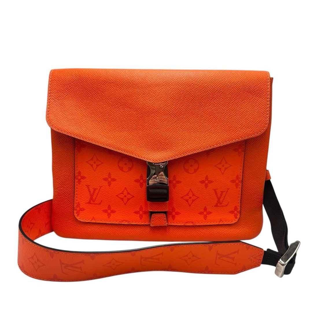 Louis Vuitton Taiga Rama Flap Messenger Bag M30415 Leather Volcano Orange Men's Shoulder (1 of 16)