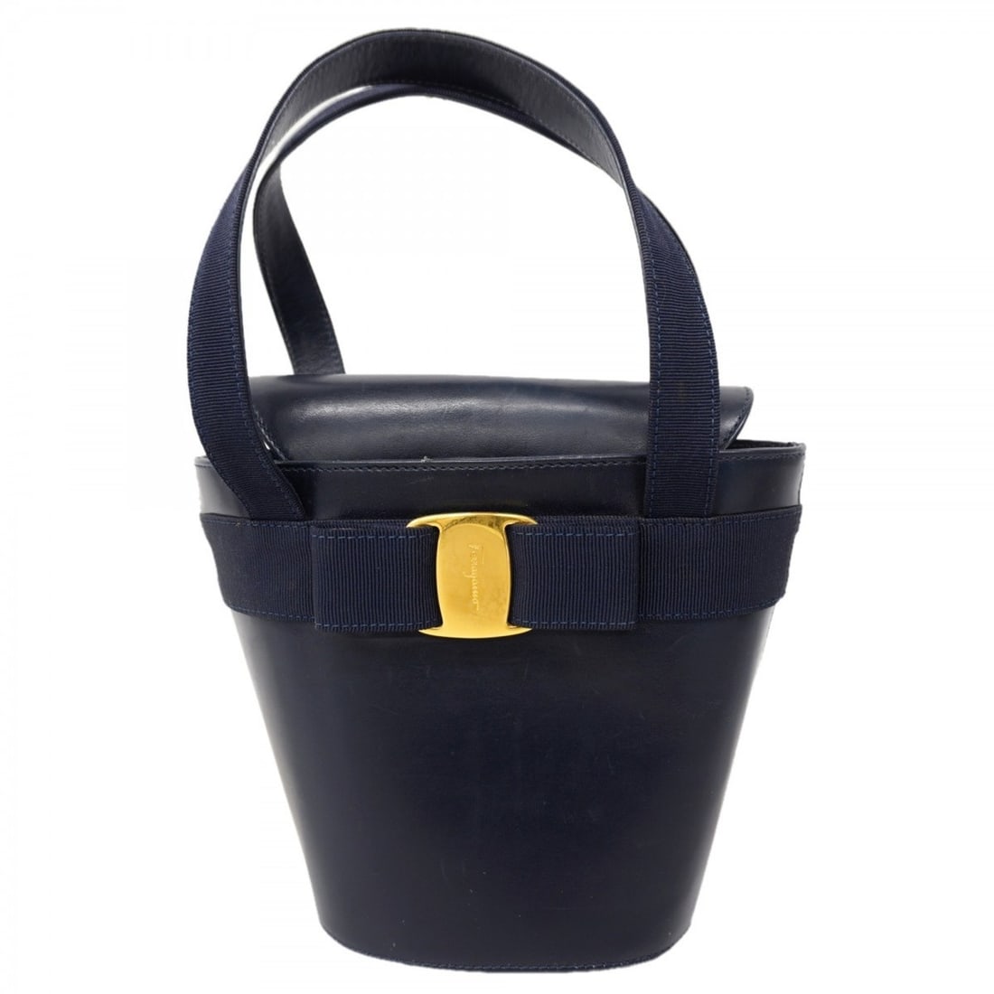 Salvatore Ferragamo Vara Leather Handbag in Navy for Women: --- Catalog ---Category: SizeSize (HxWxD): 16.5cm x 13cm x 8cm / 6.49'' x 5.11'' x 3.14''Category: DesignType: HandbagColor: NavyGender: WomenMaterial: Leather Hardware Color: GoldCategory: GeneralBra