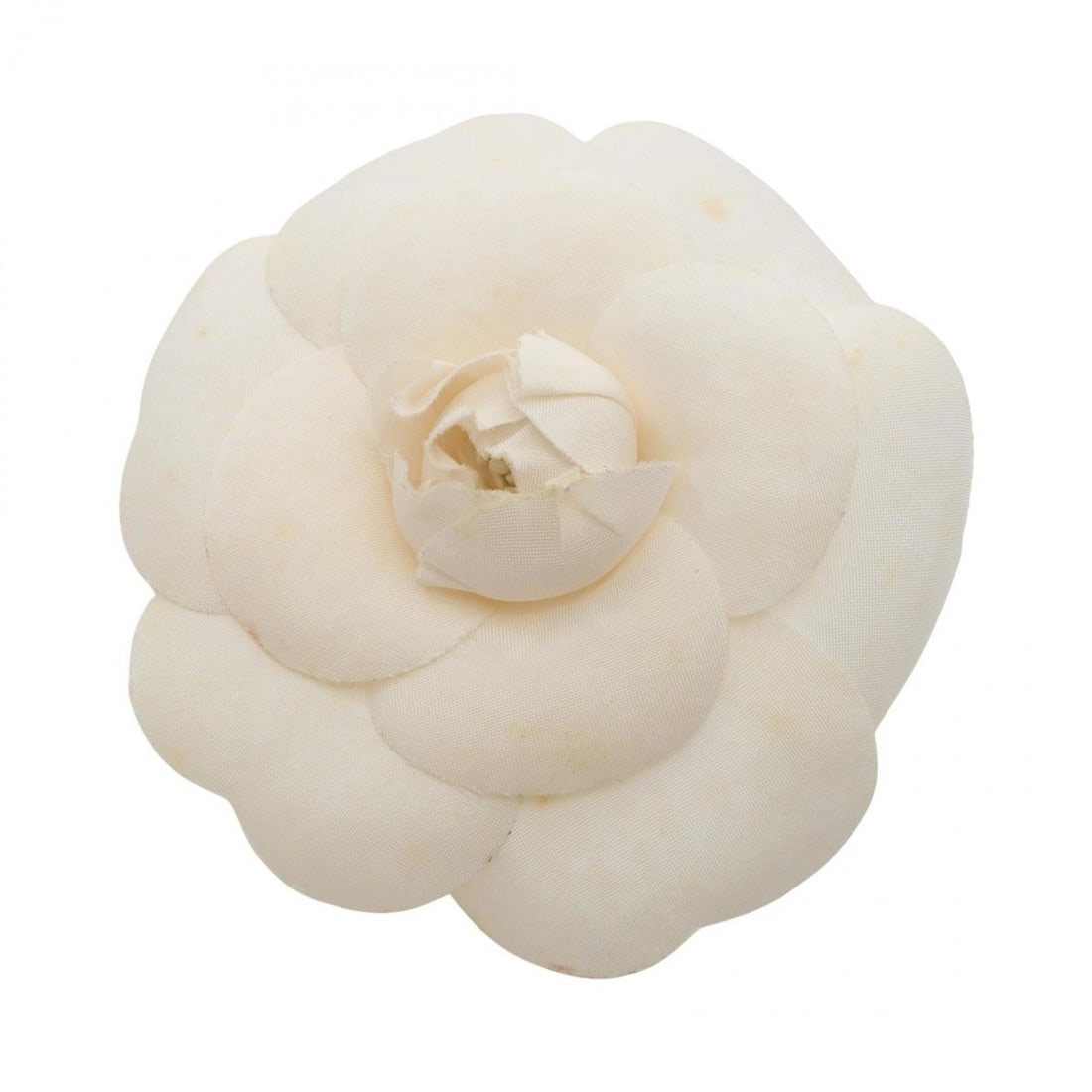 CHANEL Camellia Brooch Accessory Fabric Women's White: --- Catalog ---Category: DesignType: BroochColor: WhiteGender: WomenCategory: GeneralBrand: Chanel--- Item List ---Section: ConditionRanking: Rank B Used - Traces of usage, damages / dirt can be seen