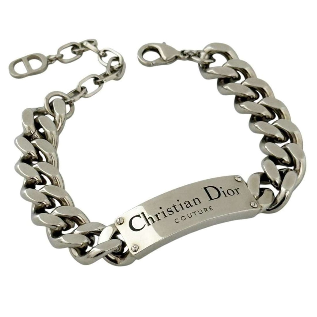 Christian Dior Dior Men's Couture Chain Link Bracelet with Plate: --- Catalog ---Category: SizeLength: 18cm - 22cm / 7.08'' - 8.66''Category: DesignType: Link braceletGender: Men,WomenMaterial: MetalCategory: GeneralBrand: Christian DiorCountry of Origin: Germany---
