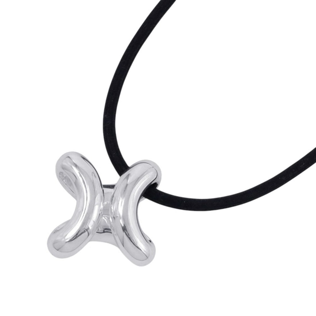 Hermes Lima necklace in SV925 silver, size GM. necklace.: --- Catalog ---Category: SizeWeight: 96.3g / 3.39oz.Pendant Size: 40.2mm x 40mm / 1.58'' x 1.57''Neck Circumference: 85 cm / 33.46''Category: DesignGender: WomenMaterial: Silver 925Necklace Type: