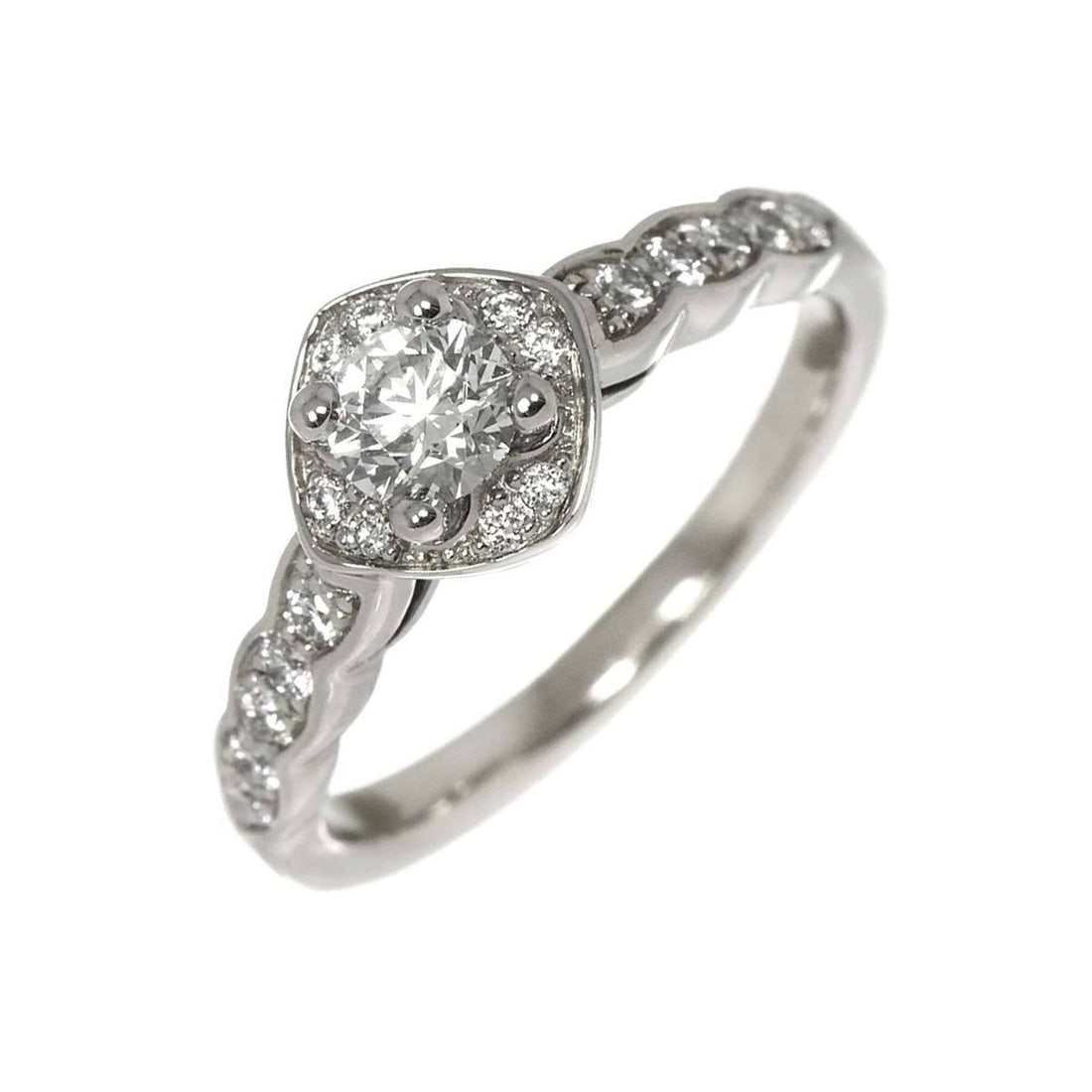 CHANEL Coco Crush Diamond 0.26ct E IF 3EX #48 Ring in Platinum: --- Catalog ---Category: SizeUS Size: 4.5Brand Size: 48Category: DesignType: Band ringGender: WomenMaterial: Platinum 950Category: GeneralBrand: Chanel--- Item List ---Section: ConditionRanking: Rank