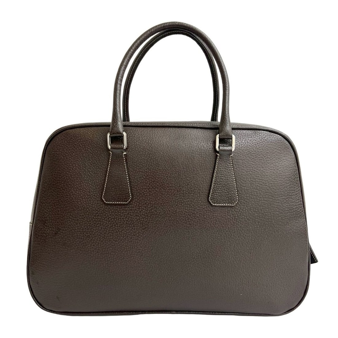 PRADA Triangle Logo Leather Handbag, Boston Bag, Business Briefcase, Brown, 06075: --- Catalog ---Category: SizeSize (HxWxD): 28cm x 40cm x 10cm / 11.02'' x 15.74'' x 3.93''Category: DesignType: Boston bag, Briefcase, HandbagColor: BrownGender: WomenMaterial: Leather Category: Gener