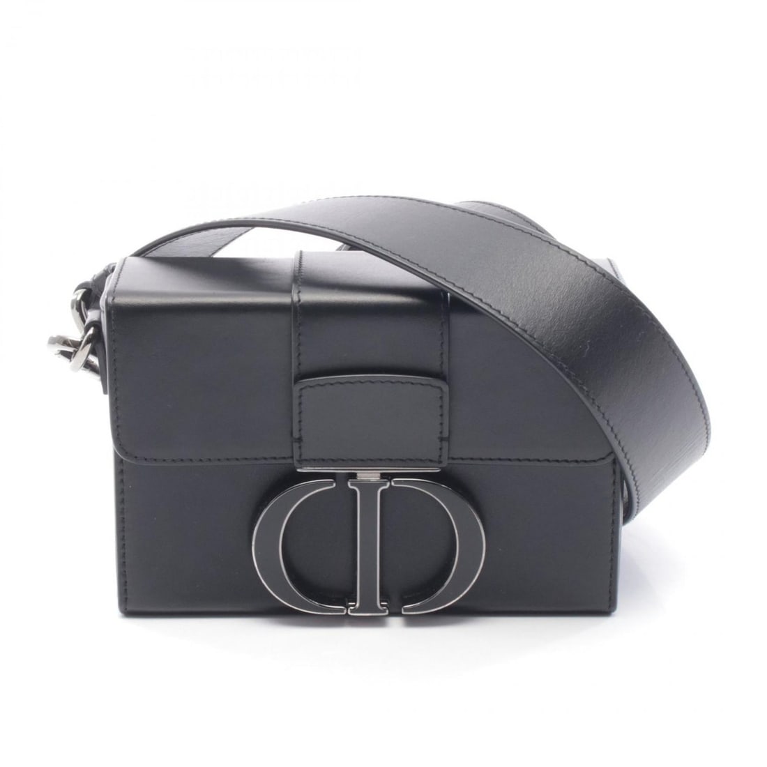 Christian Dior Dior 30 MONTAIGNE Box Shoulder Bag/Handbag in Leather, Black: --- Catalog ---Category: SizeSize (HxWxD): 12cm x 17.5cm x 5cm / 4.72'' x 6.88'' x 1.96''Category: DesignType: Shoulder bagColor: BlackGender: WomenMaterial: Leather Category: GeneralBrand: Christian