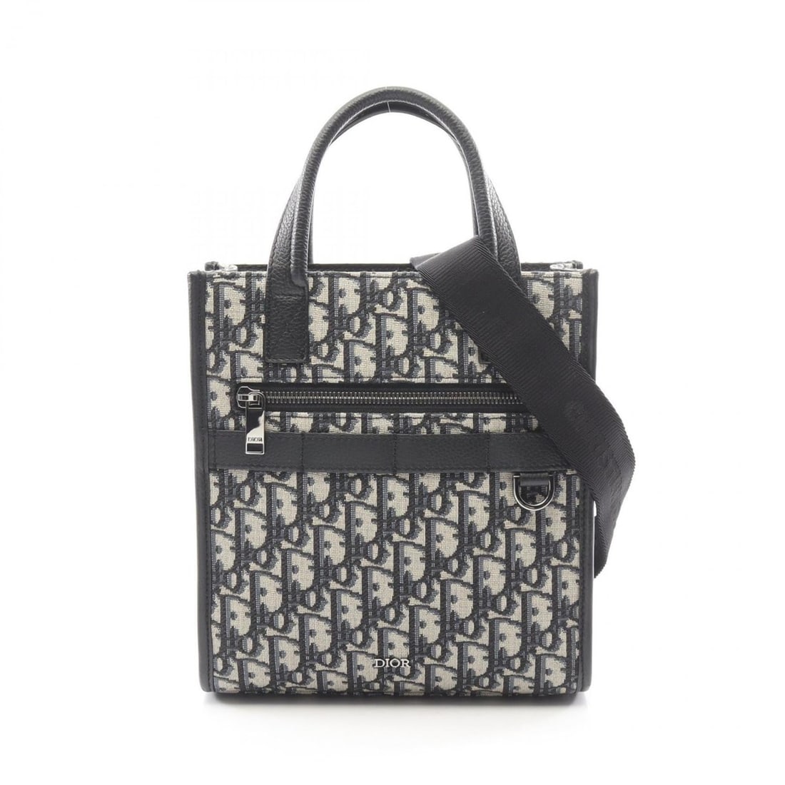 Christian Dior Dior Safari North-South Oblique Handbag, Canvas and Leather, Men's, Beige Black,: --- Catalog ---Category: SizeSize (HxWxD): 23.5cm x 21.5cm x 8cm / 9.25'' x 8.46'' x 3.14''Category: DesignType: HandbagColor: Beige, BlackGender: MenMaterial: Canvas , Leather Category: GeneralMPN: 1