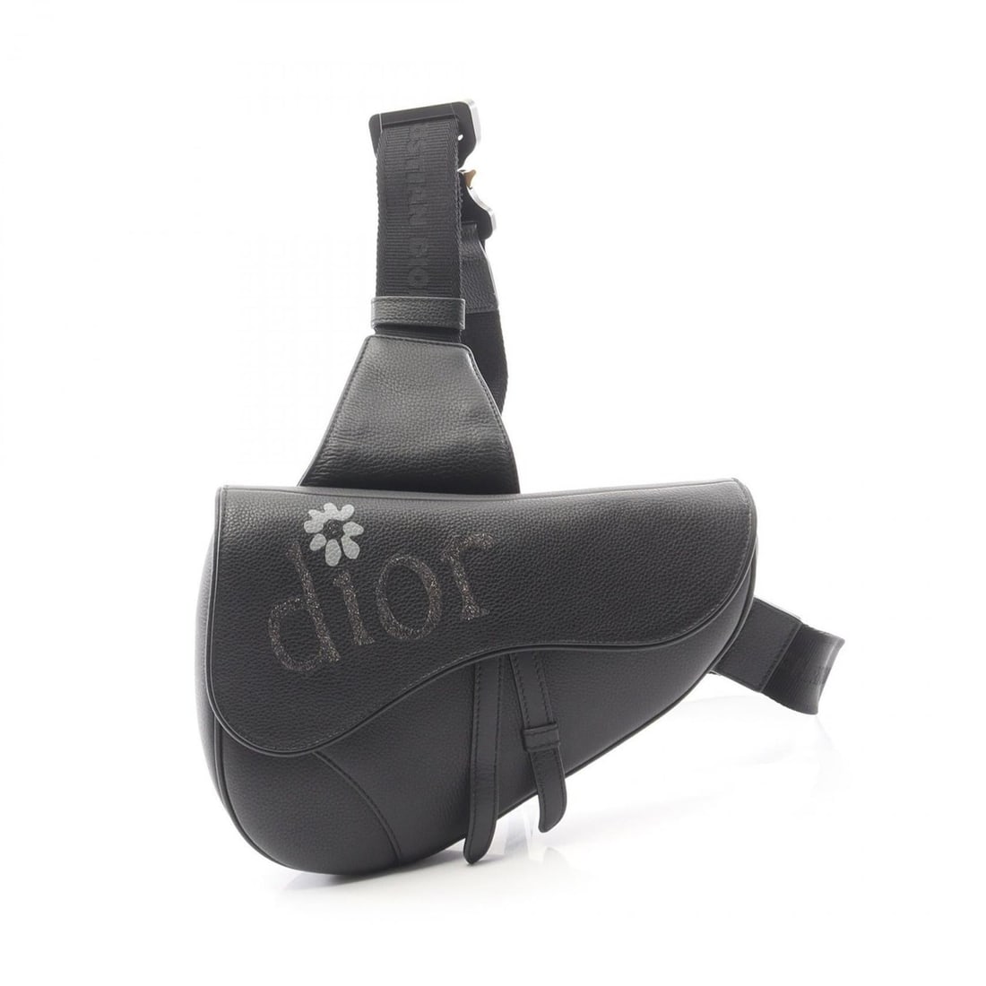 Christian Dior Dior Christian x ERL Saddle Bag, Waist Body Handbag, Leather, Men's, Black: --- Catalog ---Category: SizeSize (HxWxD): 17cm x 27cm x 4cm / 6.69'' x 10.62'' x 1.57''Category: DesignType: Fanny pack, Handbag, Saddle bagColor: BlackGender: MenMaterial: Leather Category: GeneralB