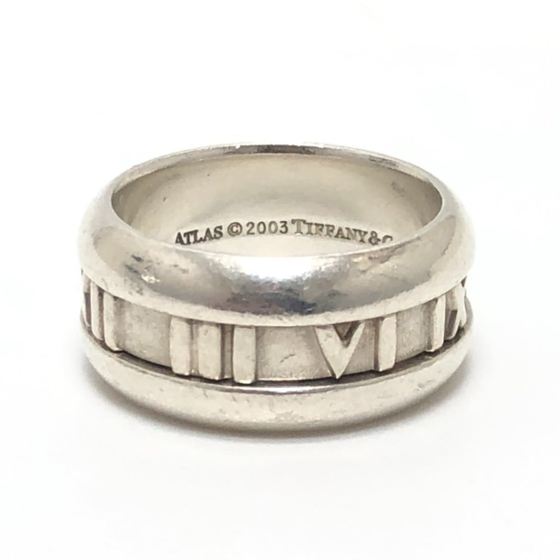 TIFFANY & Co. Tiffany Atlas 2003 Wide Accessory Jewelry Ring, SV925, Women's Silver: --- Catalog ---Category: SizeJP Size: 12US Size: 6.5Category: DesignType: Band ringColor: SilverGender: WomenMaterial: Silver 925Category: GeneralBrand: Tiffany--- Item List ---Section: ConditionRanki