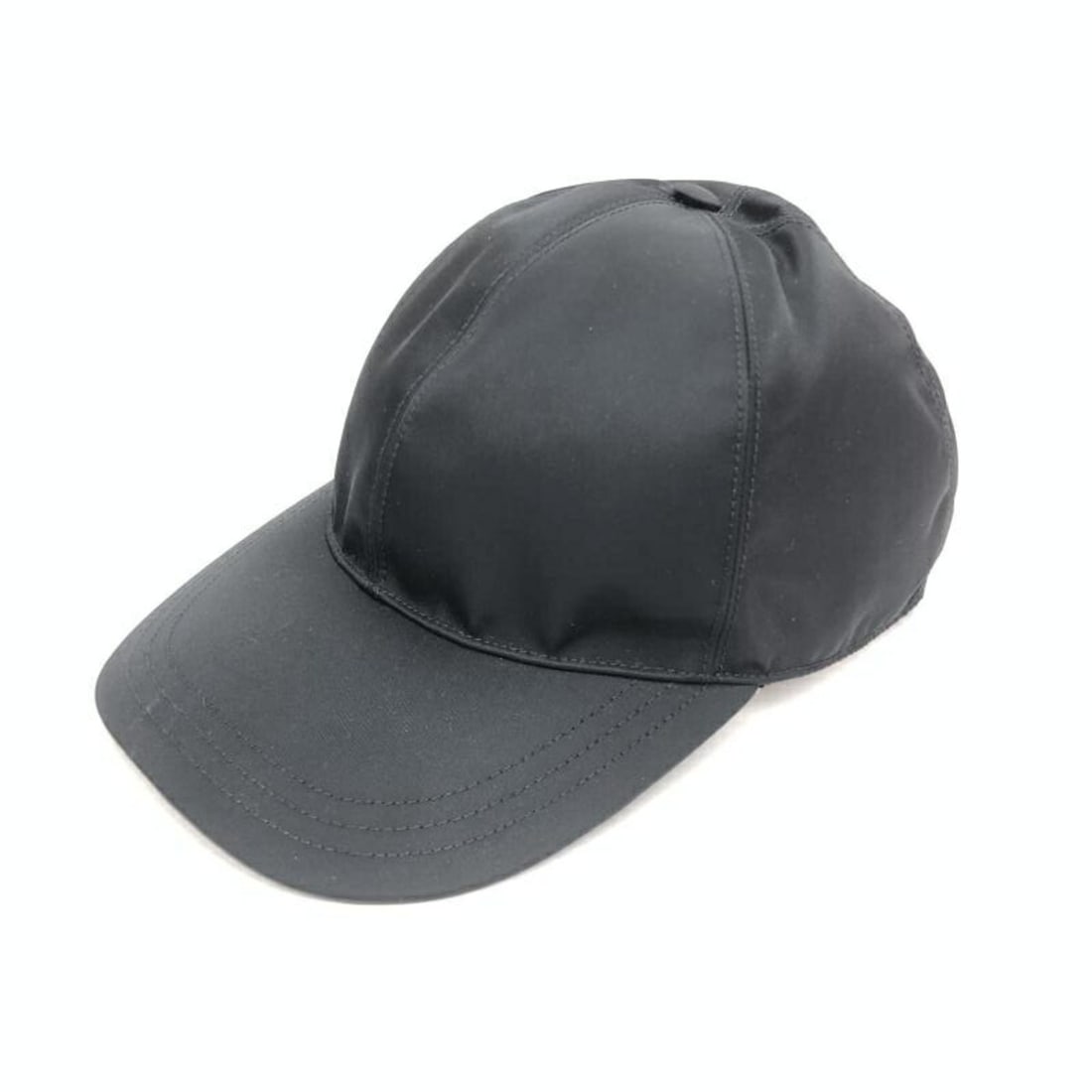 PRADA Baseball Cap Black 1HC274: --- Catalog ---Category: DesignType: Baseball capColor: BlackGender: Men,WomenCategory: GeneralBrand: PradaCategory: MeasurementsHeight: 16cm / 6.29''Circumference: 61cm / 24.01''--- Item List ---Sect