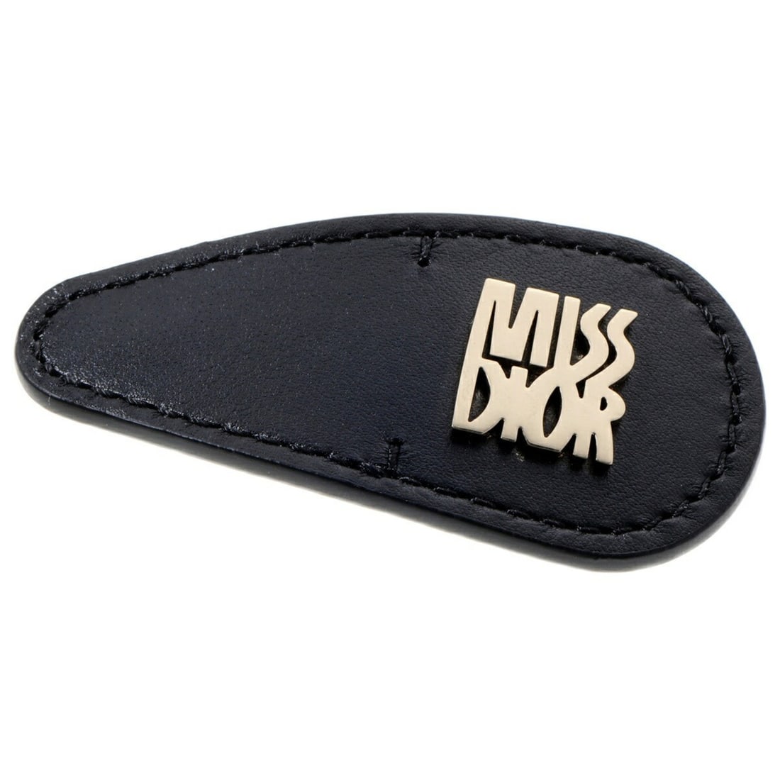Christian Dior Dior Miss Hair Clip Barrette Hairpin Leather Metal Black S-159911: --- Catalog ---Category: SizeSize (LxW): 6cm / 2.36''Category: DesignType: Hair clipColor: BlackGender: WomenMaterial: Leather, MetalCategory: GeneralBrand: Christian Dior--- Item List ---Section: Con