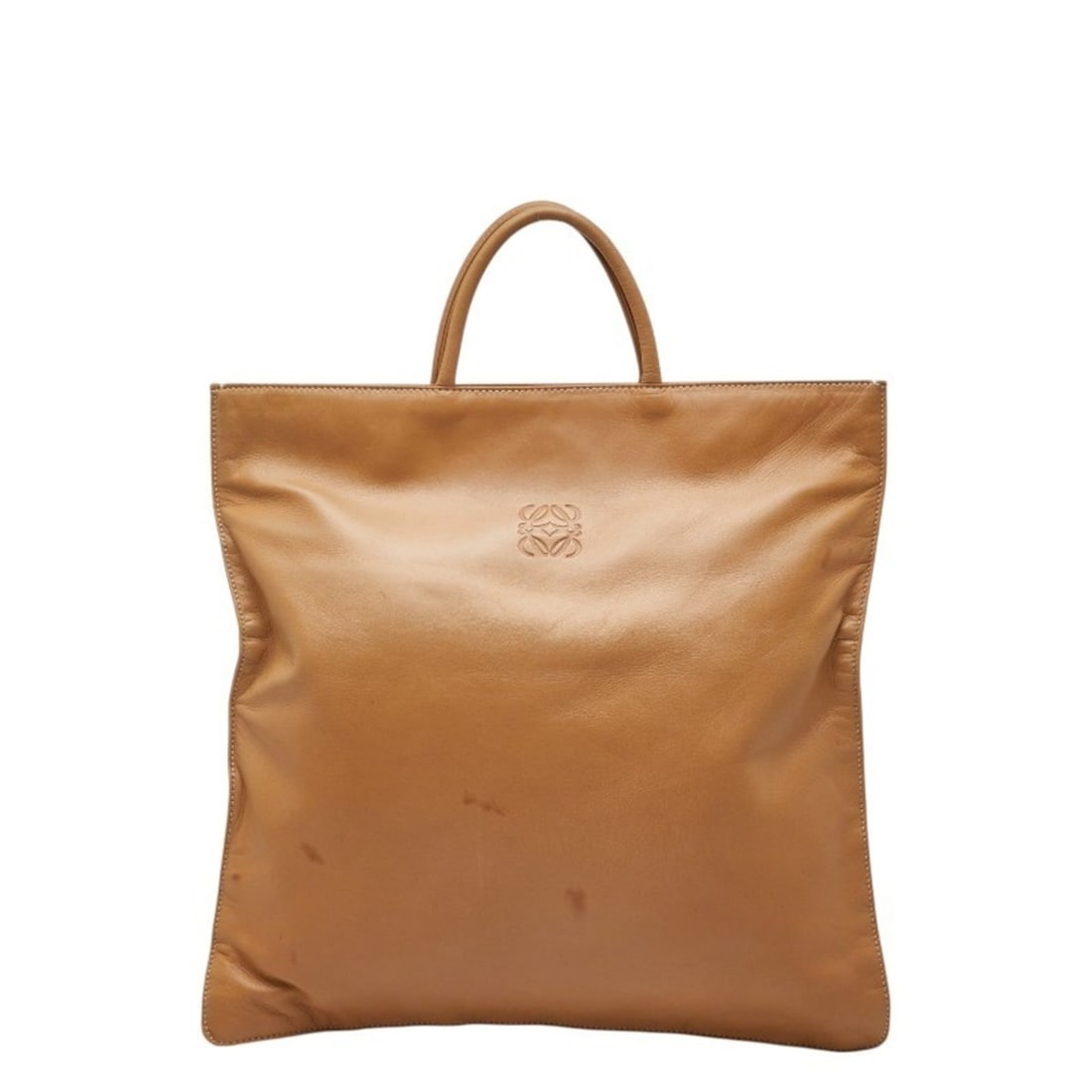 LOEWE Anagram Tote Bag, Beige Leather, Women's: --- Catalog ---Category: SizeSize (HxWxD): 33cm x 33.5cm x 5.00mm / 12.99'' x 13.18'' x 0.19''Category: DesignType: Handbag, Tote bagColor: BeigeGender: WomenMaterial: Leather Category: GeneralBrand: