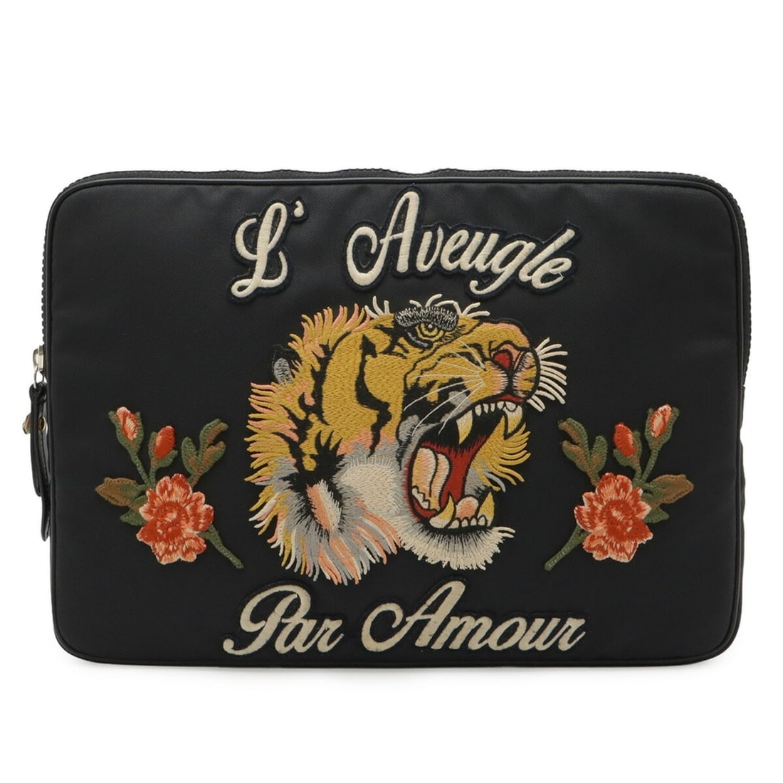 GUCCI Tiger Embroidered Laptop Case/PC Case/Clutch Bag in Black Nylon Canvas (Product Code: 473884): --- Catalog ---Category: SizeWeight: 320g / 11.28oz.Size (HxWxD): 26cm x 37cm x 2cm / 10.23'' x 14.56'' x 0.78''Category: DesignType: Clutch bagColor: Black, Multi-colorGender: Men,WomenMaterial: Nylo