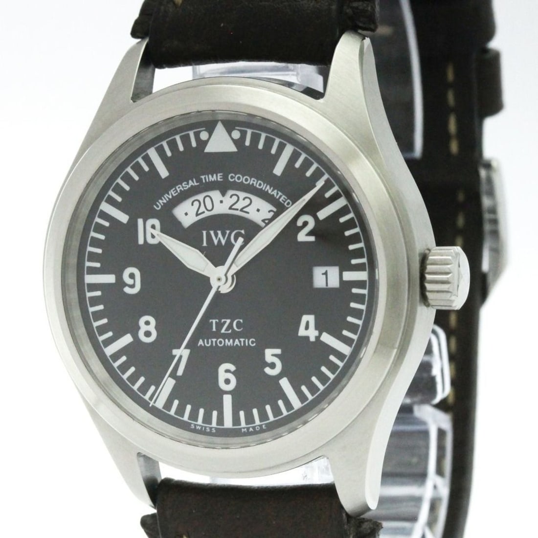 IWC Flieger UTC Steel Leather Automatic Mens Watch IW325101 Polished: --- Catalog ---Category: SizeCase Diameter: 39mm / 1.54''Category: DesignType: WristwatchStyle: SportGender: MenColor (Dial): BlackMaterial (Band): LeatherMaterial (Case): Stainless steelCategory: Gen