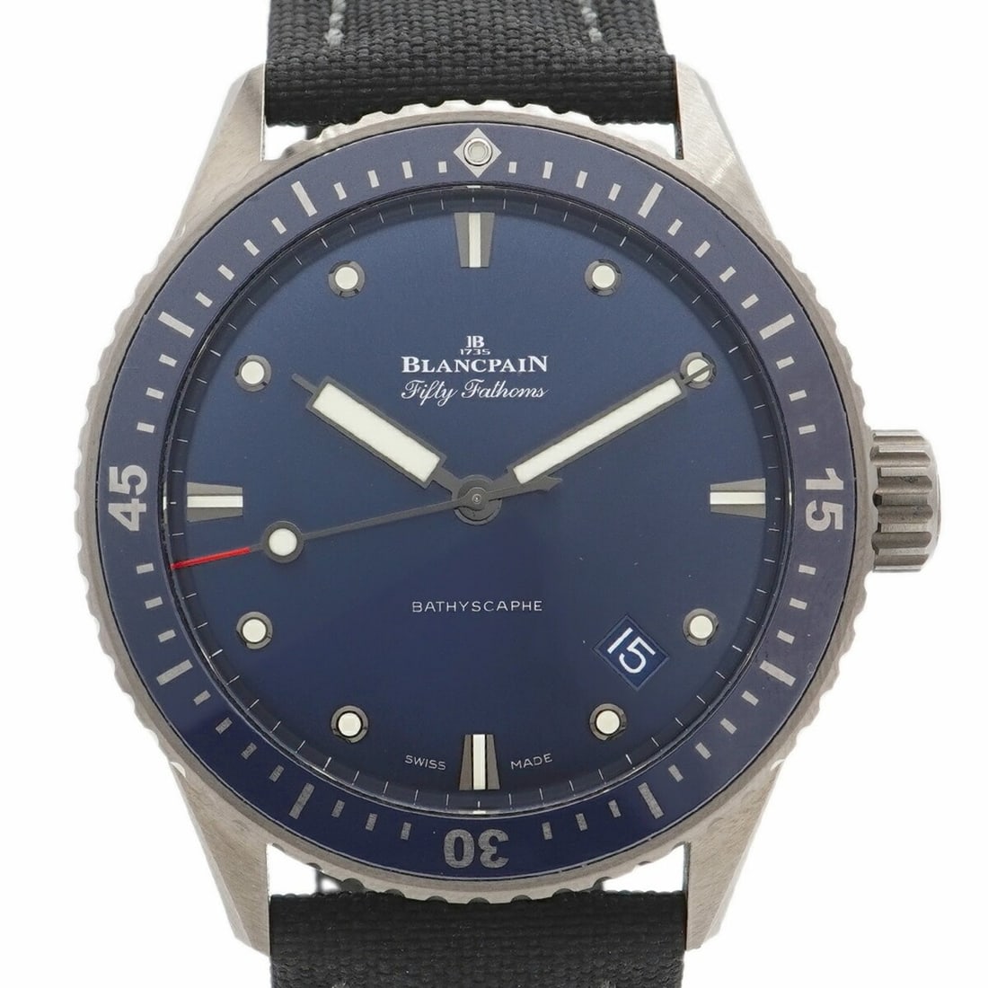 Blancpain Fifty Fathoms Bathyscaphe 5000-0240-O52A Navy Dial Men's Watch: --- Catalog ---Category: SizeWrist Size: 21.5cm / 8.46''Case Diameter: 43.6mm / 1.72''Category: DesignType: WristwatchGender: MenColor (Dial): NavyMaterial (Band): NylonCategory: GeneralMPN: 5000-0240