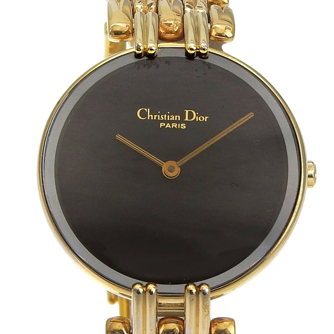 Christian Dior Bakira Watch D46.154.4 Stainless Steel Quartz Analog Display Black Dial Women's: --- Catalog ---Category: SizeWrist Size: 16cm / 6.29''Case Diameter: 27mm / 1.06''Category: DesignType: WristwatchGender: WomenColor (Dial): BlackMaterial (Band): Stainless steelMaterial (Case): Stain