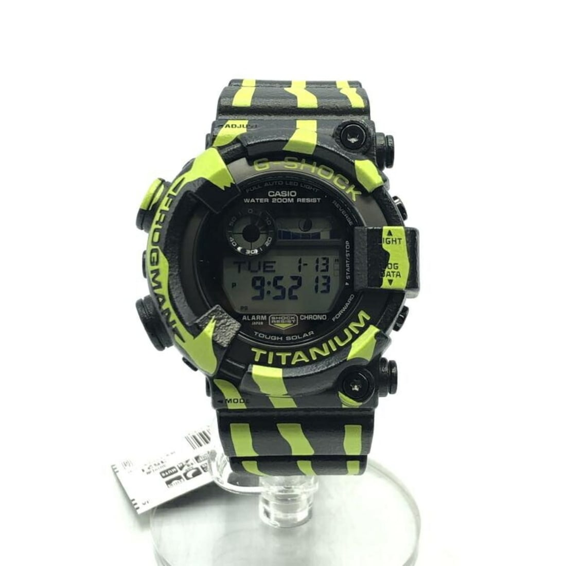 Casio G-SHOCK FROGMAN GW-8200TPF-1JR Watch, Black/Green, Poison Dart Frog Design: --- Catalog ---Category: SizeCase Diameter: 45mm / 1.77''Category: DesignType: WristwatchGender: MenColor (Dial): BlueCategory: GeneralBrand: Casio--- Item List ---Section: ConditionRanking: Rank A Us
